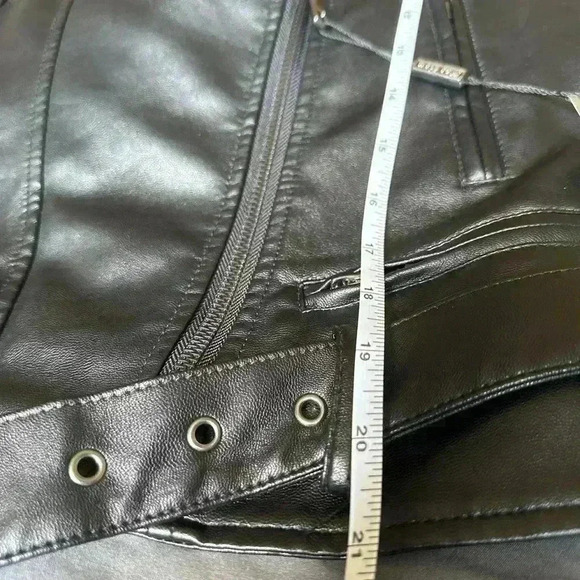 Leather Jacket - Picture 11 of 15